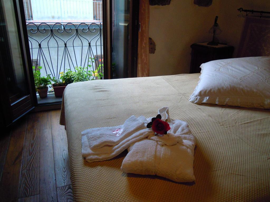 Bed and Breakfast Casa Castori Macomer Zimmer foto
