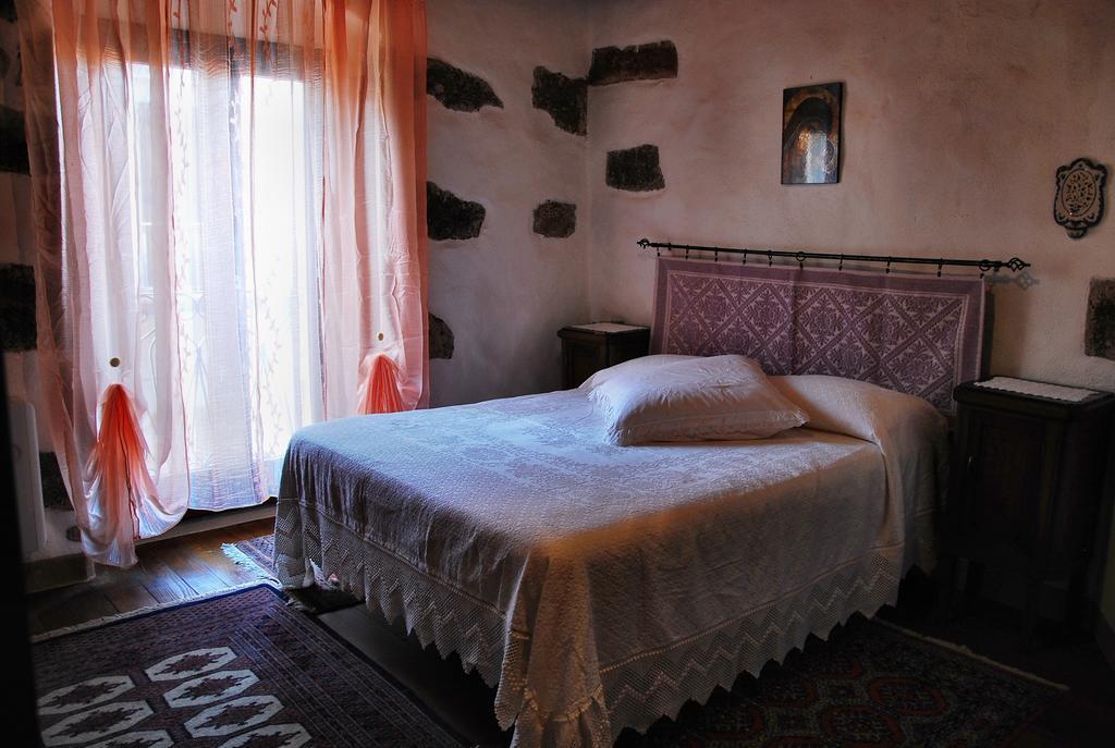 Bed and Breakfast Casa Castori Macomer Exterior foto